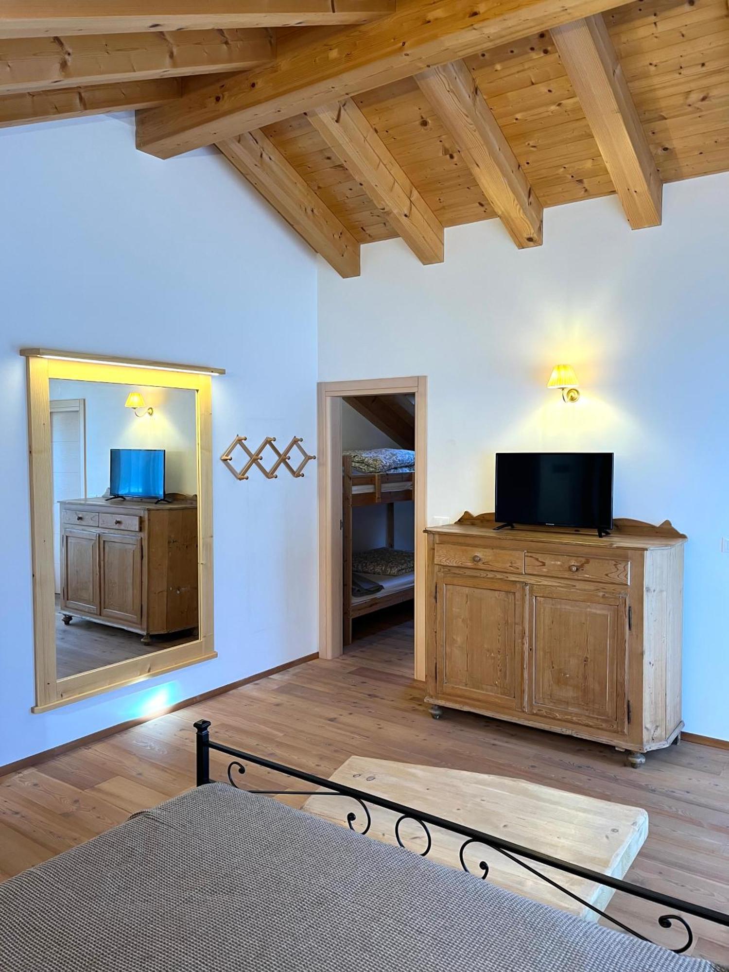Chalet Delle Dolomiti Pieve di Cadore Exterior foto